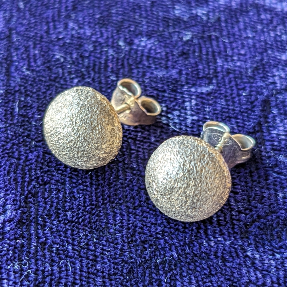 Vintage 14K Gold Vermeil (Gold Over 925 Silver) Stud Earrings, Textured Front